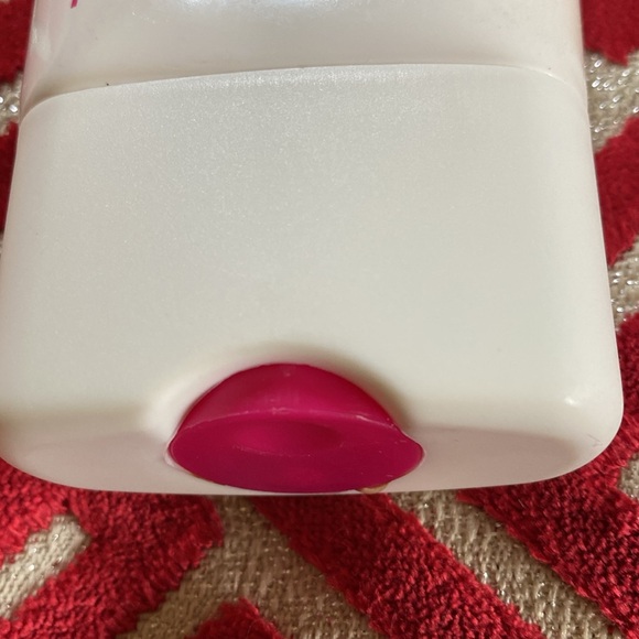 Tan Extender Self Tan Enhancer 200 ML Not Used Smells Great Not Returnable - Picture 6 of 7